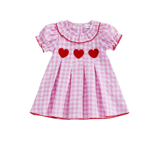 Vestido de Cuadros Rosa con Corazones